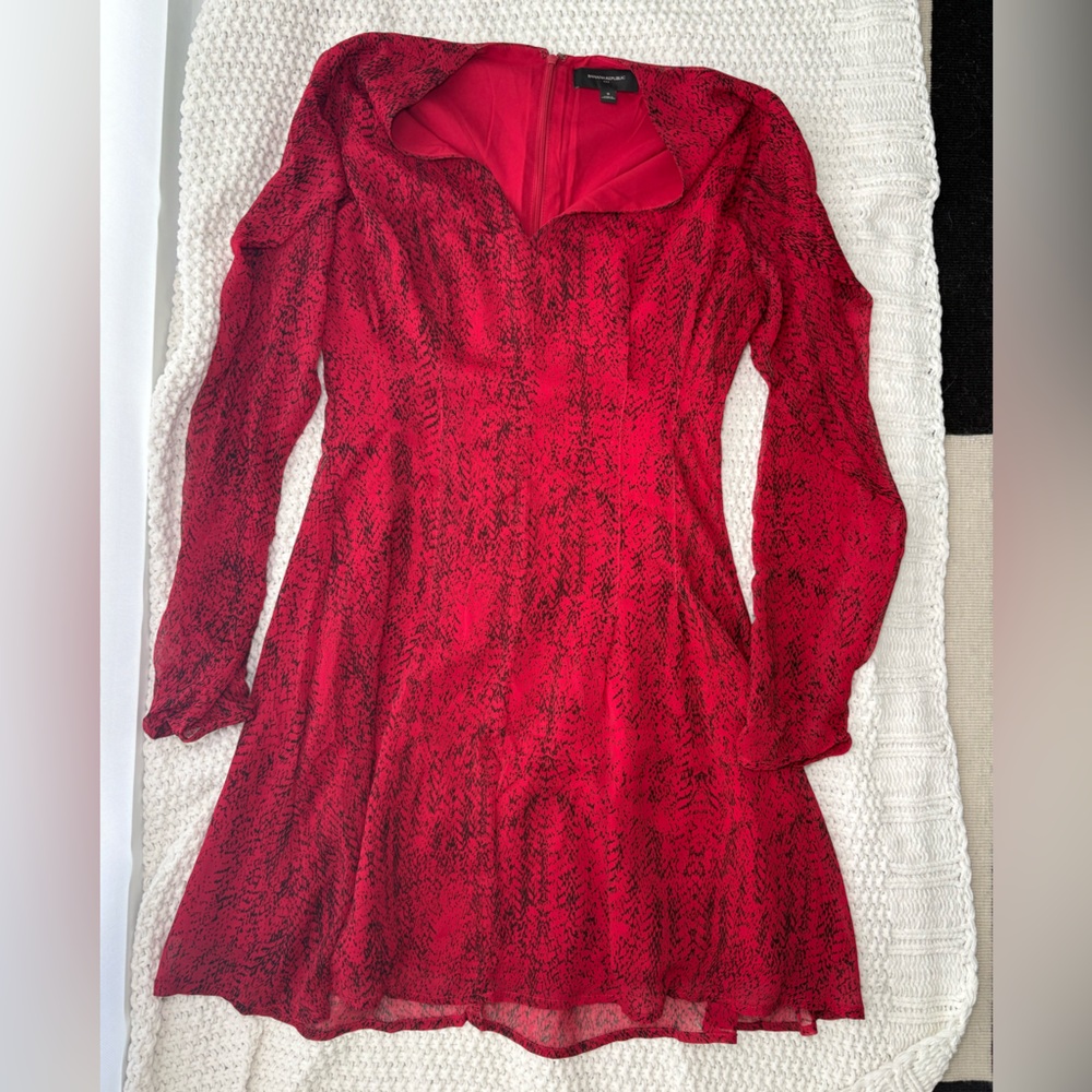 Banana Republic Red and Black Long Sleeve dress